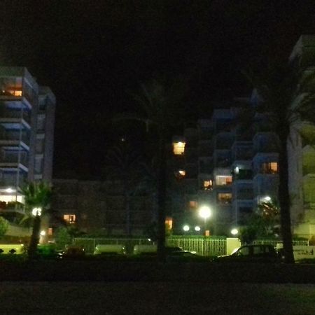 Ferienwohnung Sea Front Apart. 2 Pools / 1ª Linea. 2 Piscinas Segur de Calafell Exterior foto