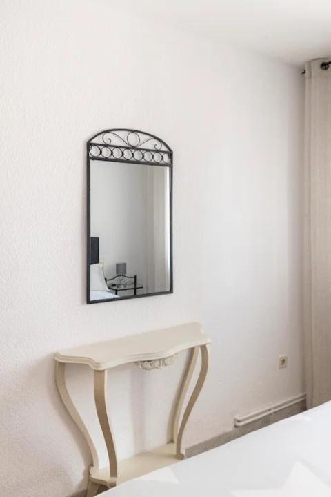 Ferienwohnung Sea Front Apart. 2 Pools / 1ª Linea. 2 Piscinas Segur de Calafell Exterior foto