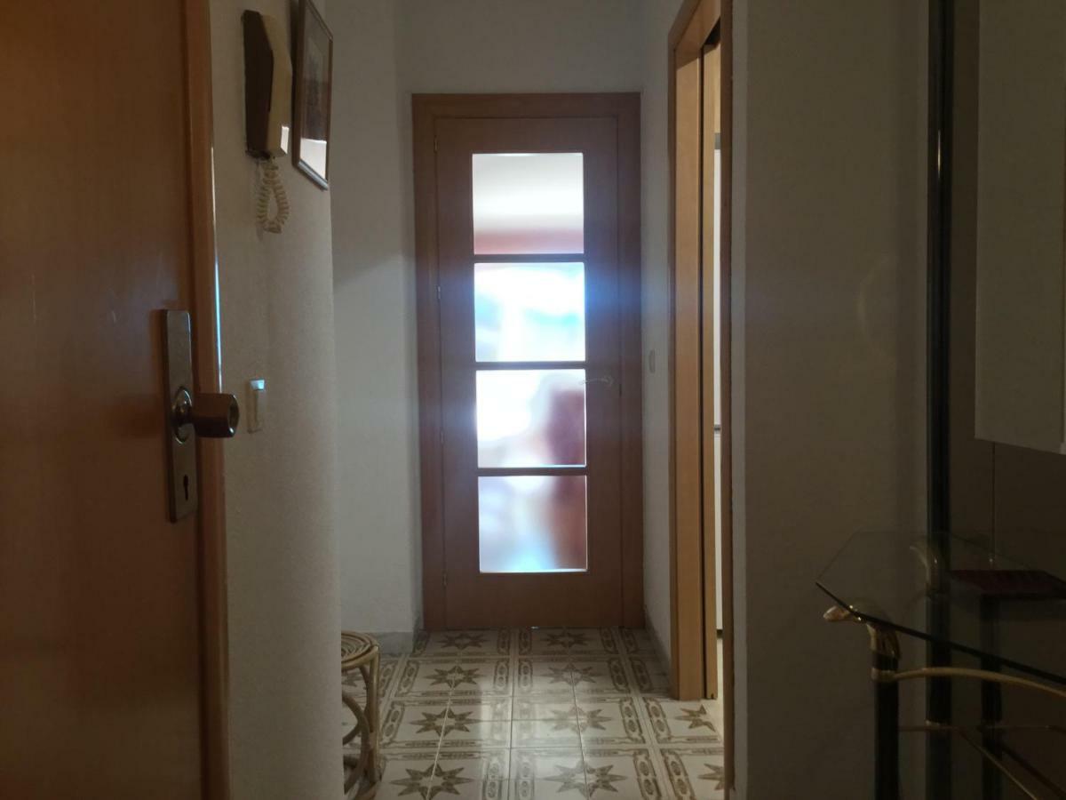 Ferienwohnung Sea Front Apart. 2 Pools / 1ª Linea. 2 Piscinas Segur de Calafell Exterior foto