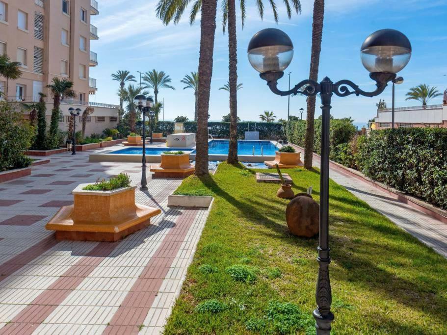 Ferienwohnung Sea Front Apart. 2 Pools / 1ª Linea. 2 Piscinas Segur de Calafell Exterior foto